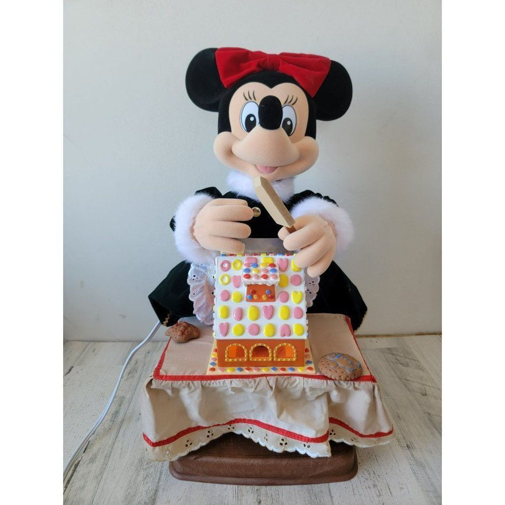 Telco‎ 1996 Minnie Mouse gingerbread house animated motionette Xmas decor